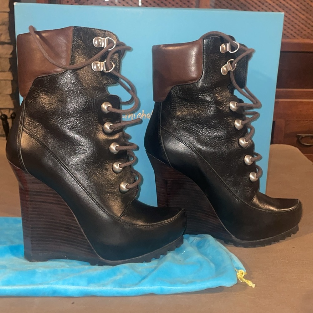 NWB Jean-Michel Cazabat lace up wedge boots